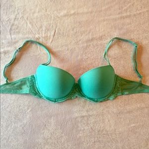🎈Victoria’s Secret PINK Push-up Bra - 32D